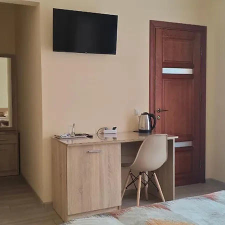 Maison d'hôtes асторія Trouskavets